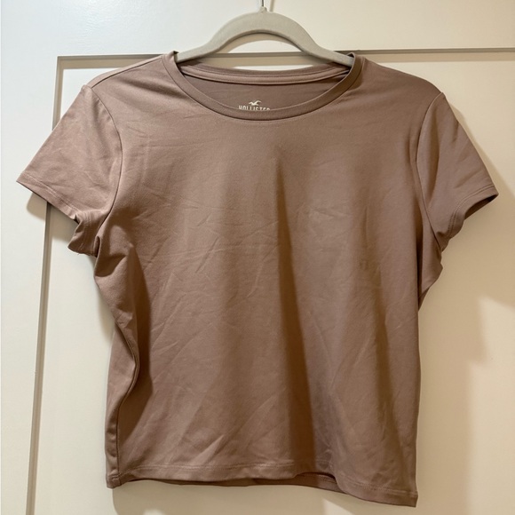 Hollister Tops - Hollister Women's Mauve Short Sleeve Tee